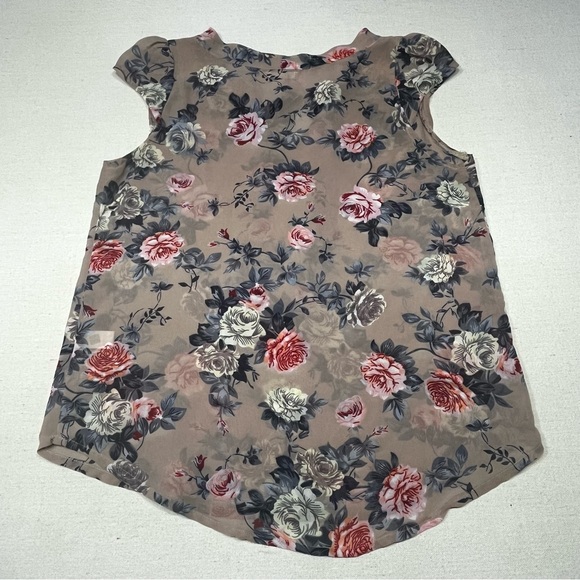 Marisol - Floral Lace Trim Women's Top - Size Small - Picture 3 of 13